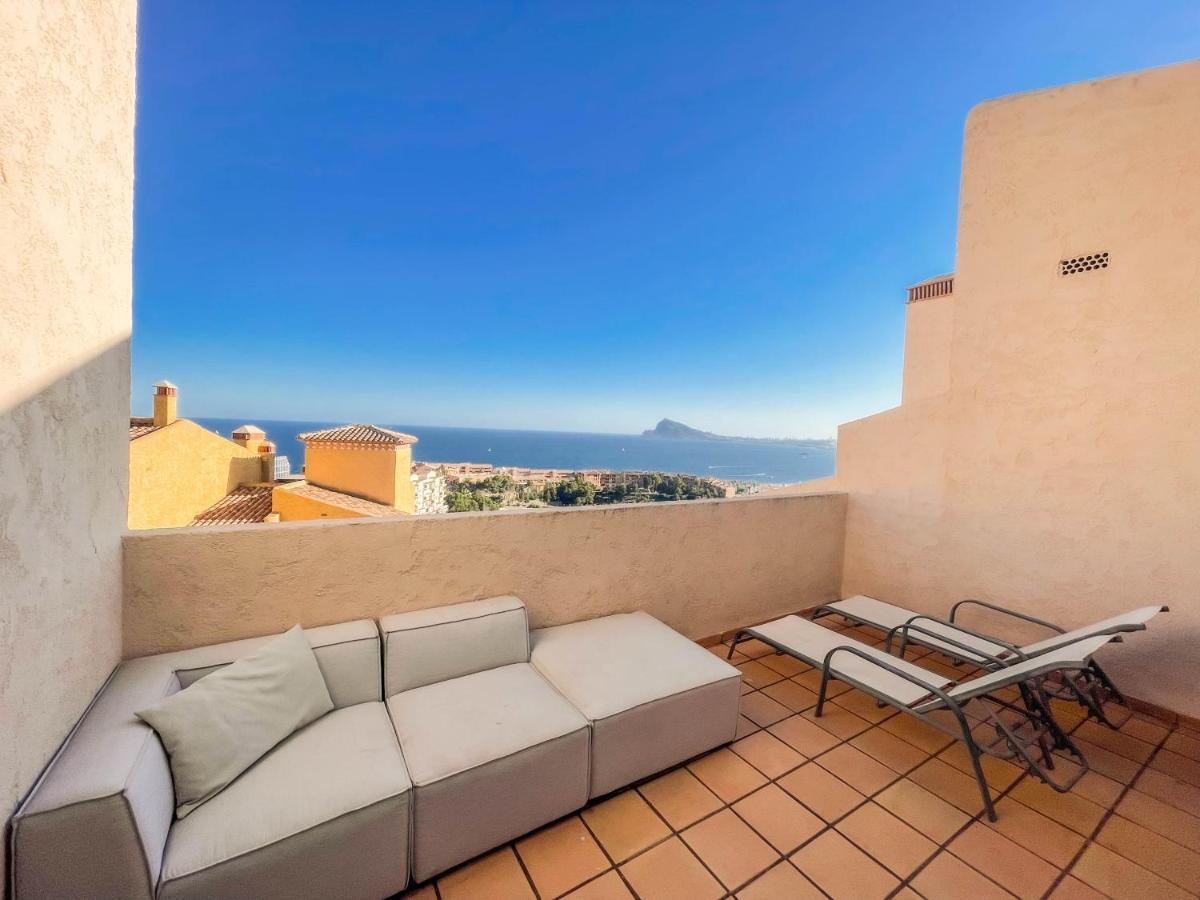 Charming Townhouse With Sea Views & Pool In Altea Villa Calpe Exterior photo